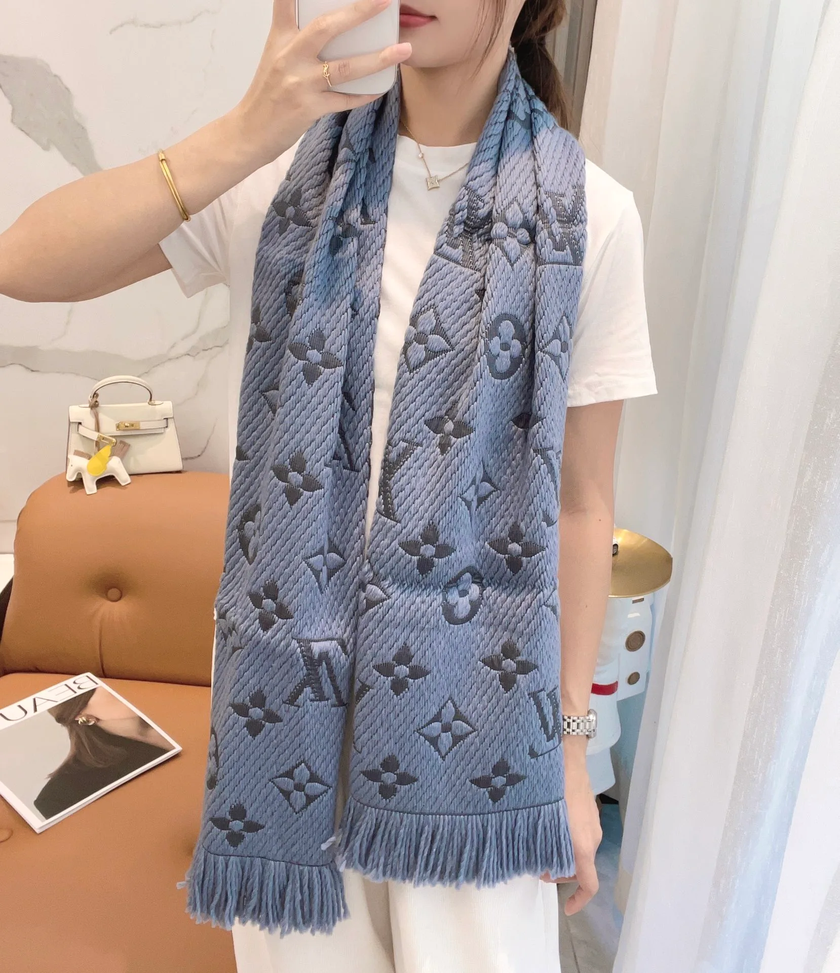 Шарфы Louis Vuitton 386968