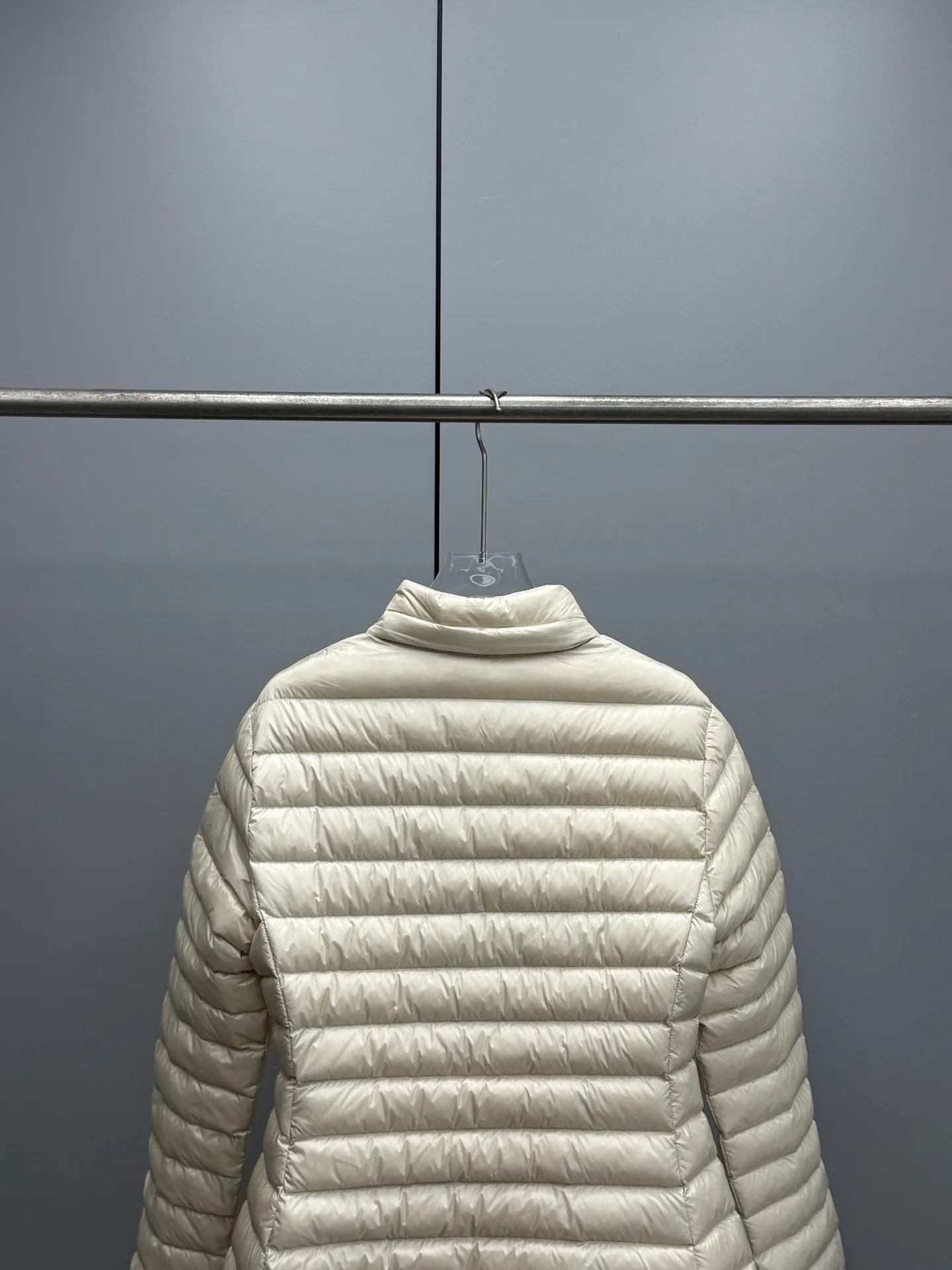 Пуховики Женские Moncler 182454