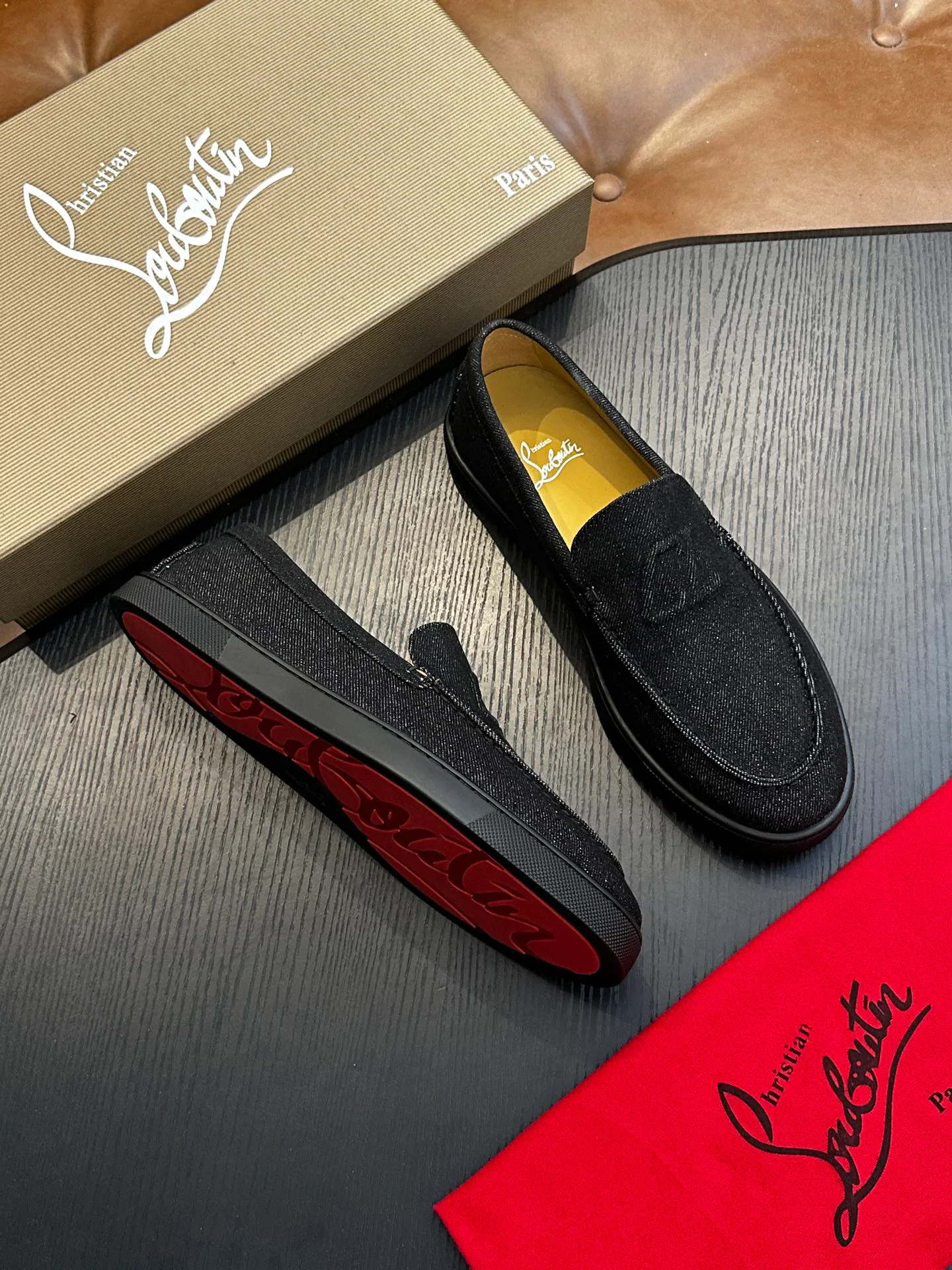 Тапочки Мужские Christian Louboutin 11606971