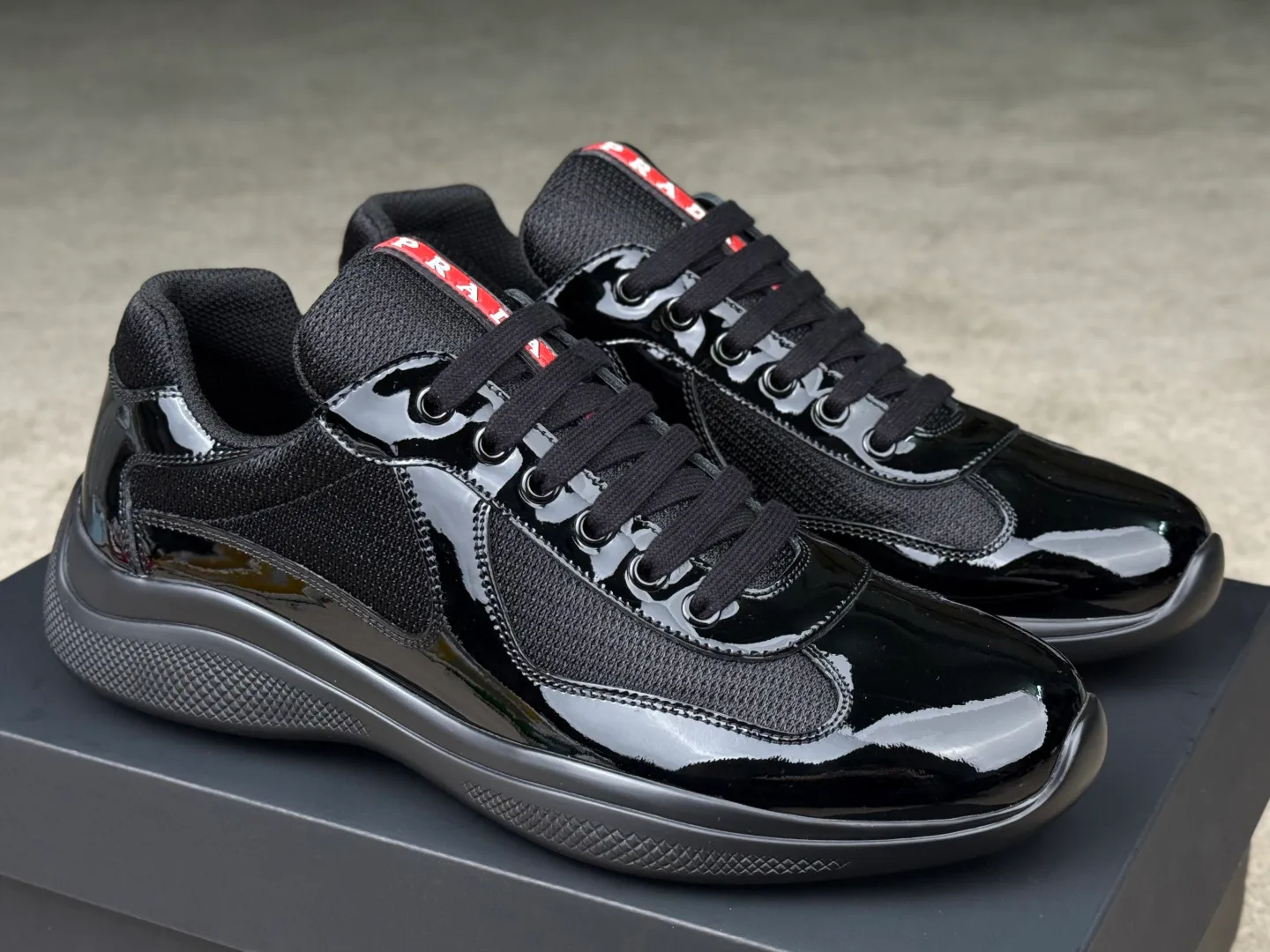 Кроссовки Женские Prada 12730874