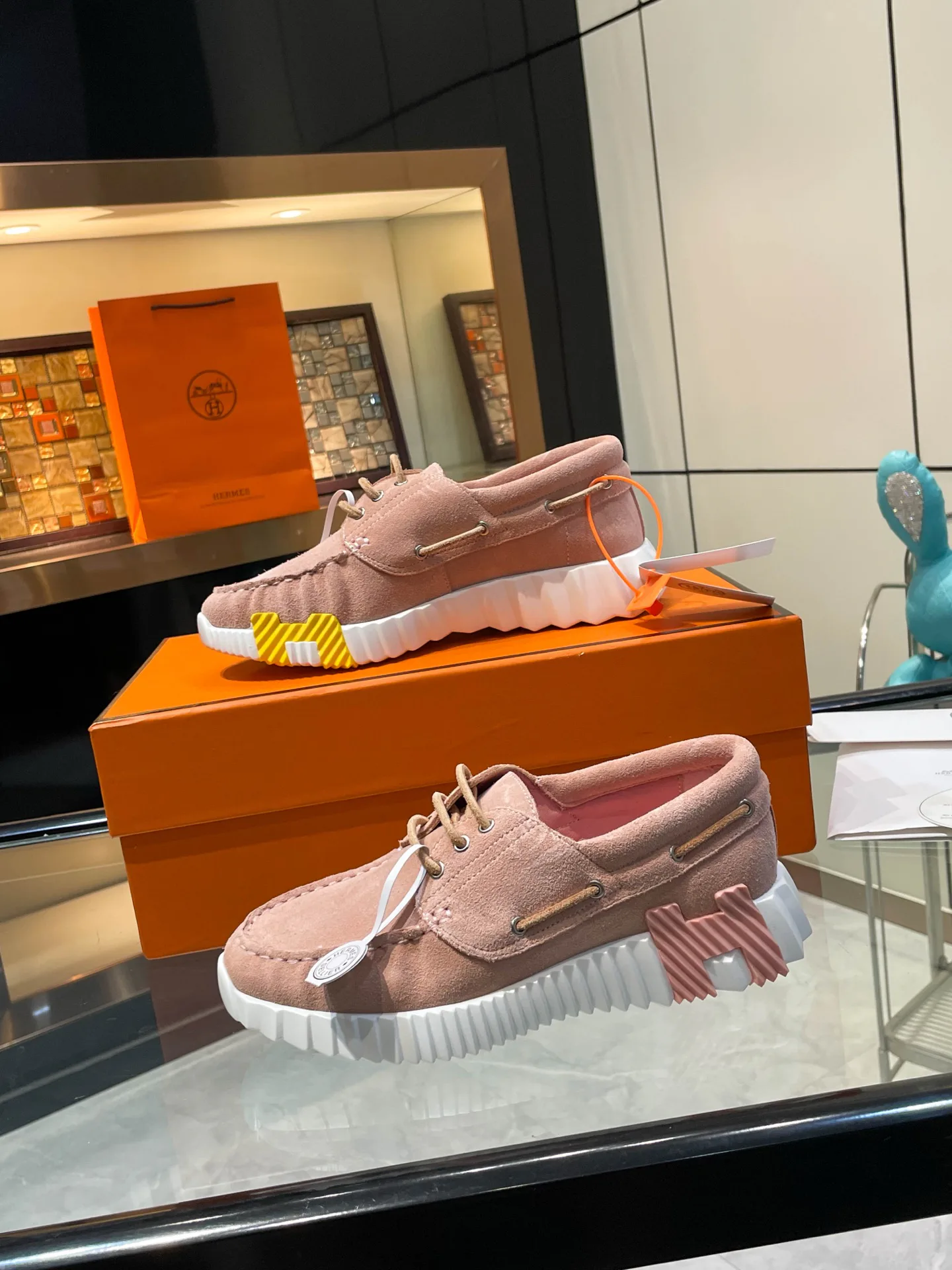 Кроссовки Женские Hermes 11541940