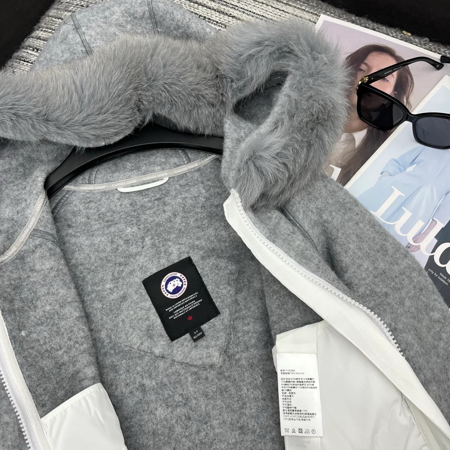Пальто Женские Canada Goose 1280099