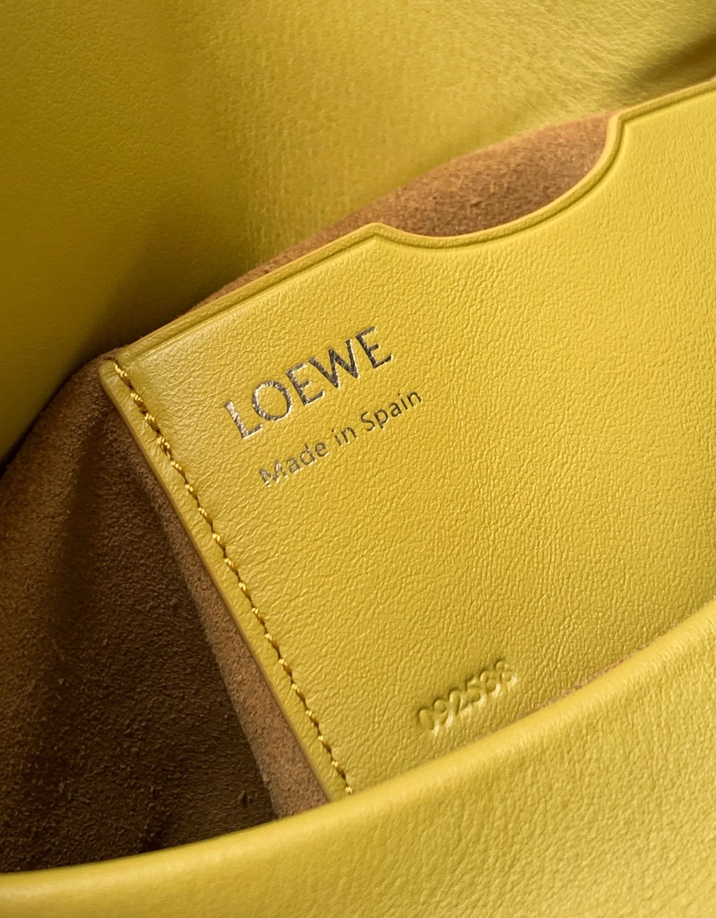 Классические Сумки Женские Loewe 17220998