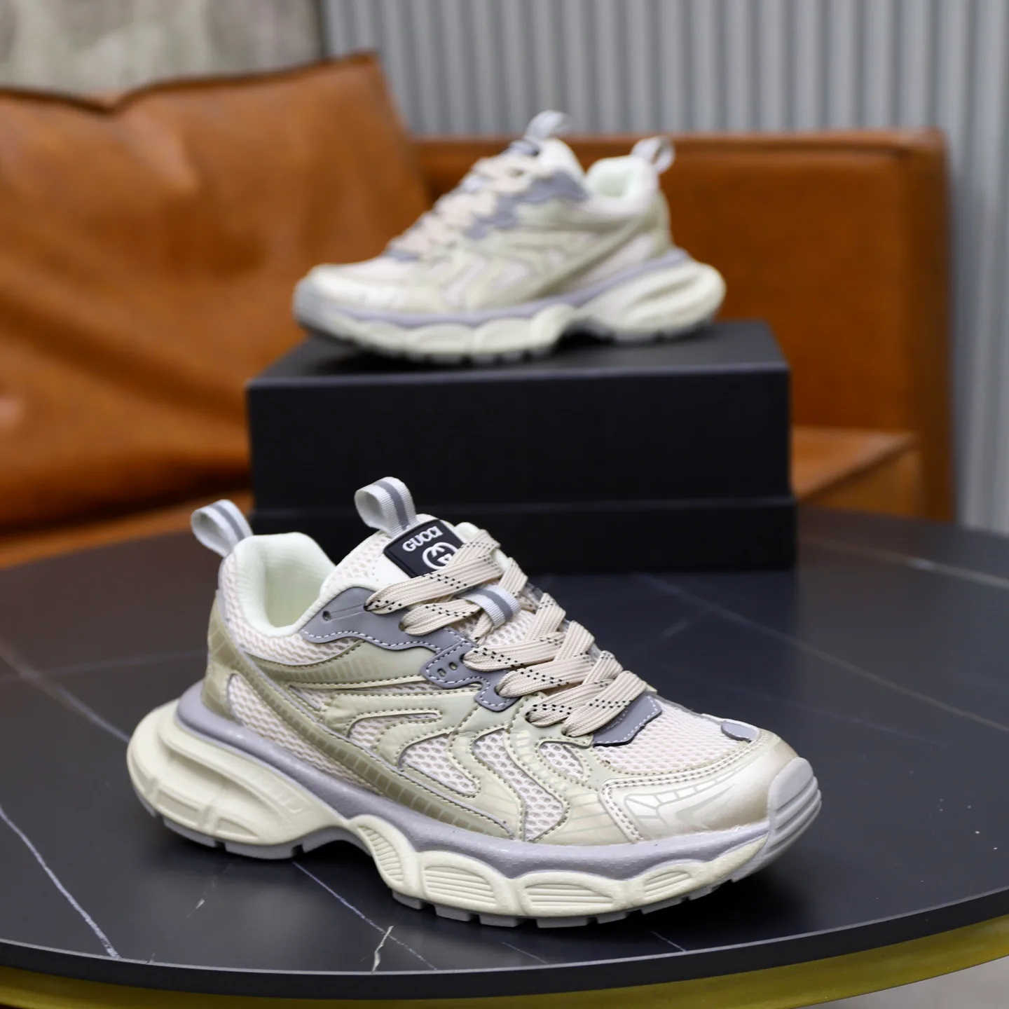 Кроссовки Женские Gucci 211516