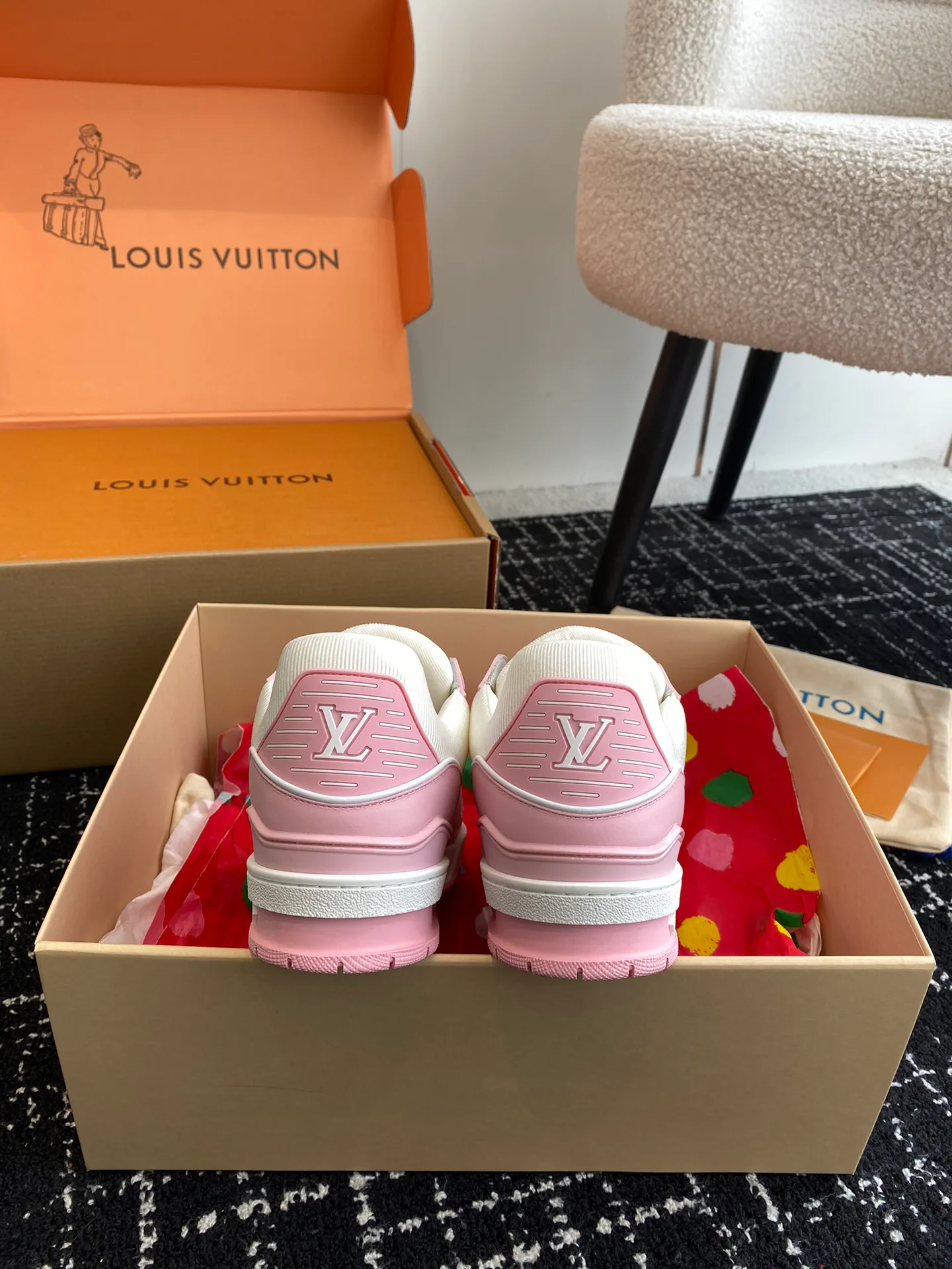 Кроссовки Женские Louis Vuitton 5790931