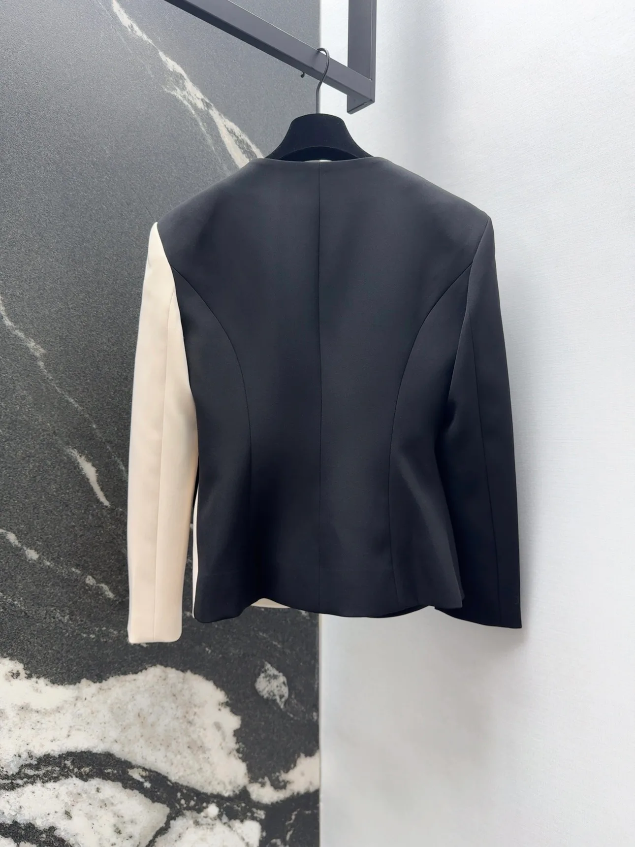 Куртки Женские Valentino 503026