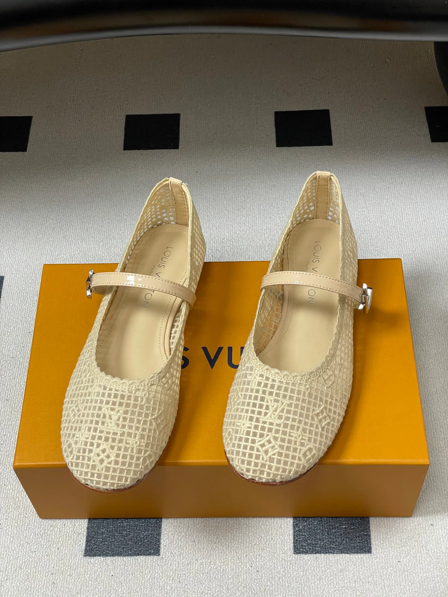 Туфли Женские Louis Vuitton 13226189