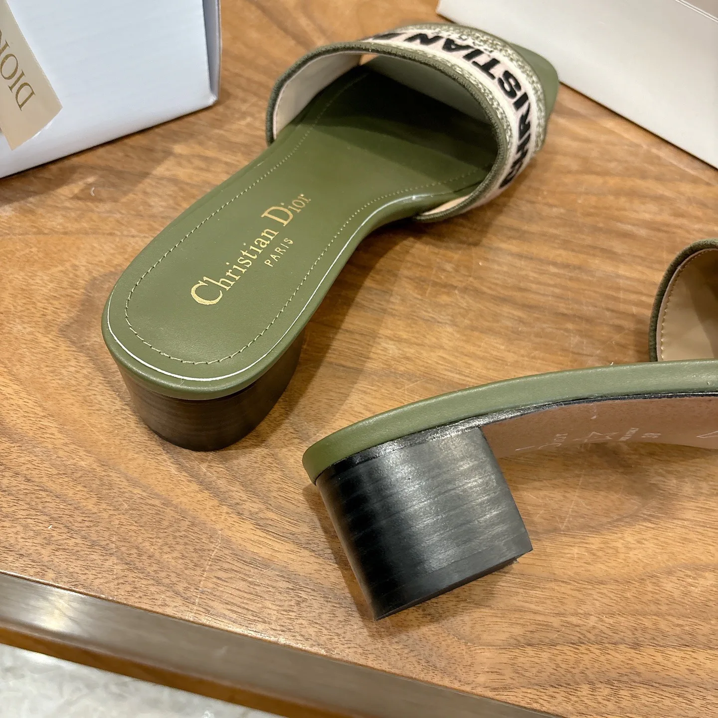 Босоножки Женские Christian Dior 1137311