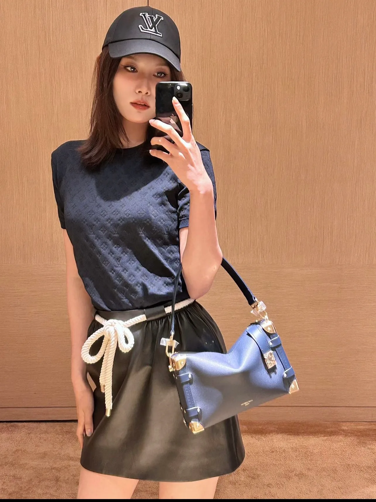 Футболки Женские Louis Vuitton 2006400