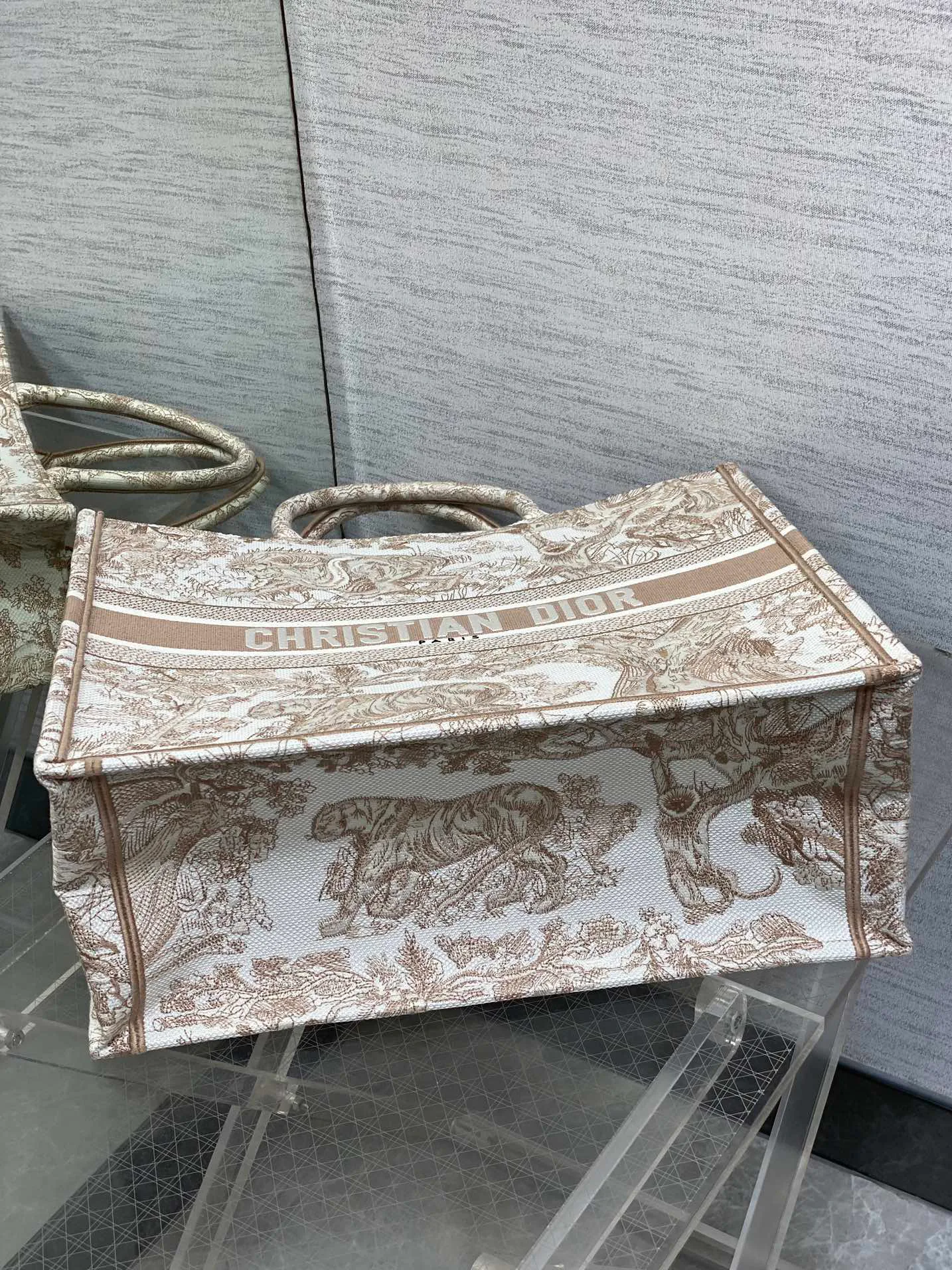 Классические Сумки Женские Christian Dior 11224039