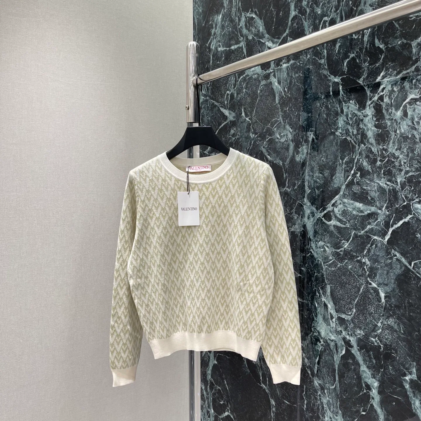 Джемперы И Свитеры Женские Valentino 18308234