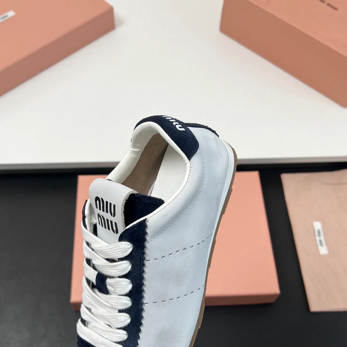 Кроссовки Женские Miu Miu 14282