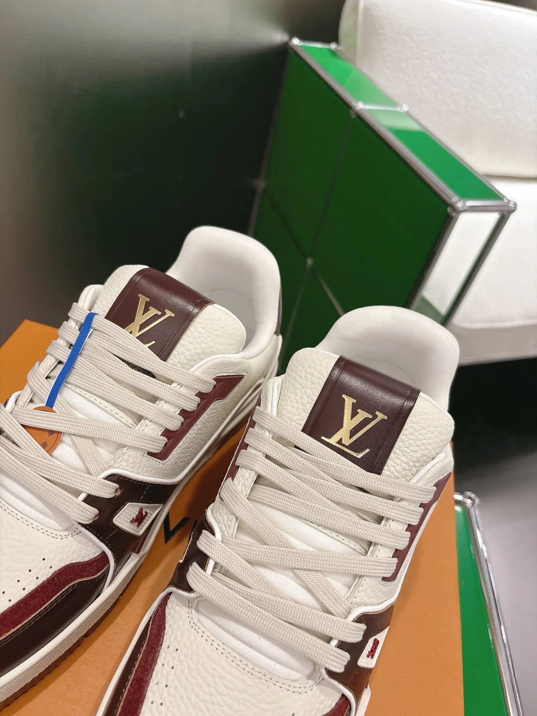 Кроссовки Женские Louis Vuitton 13152721
