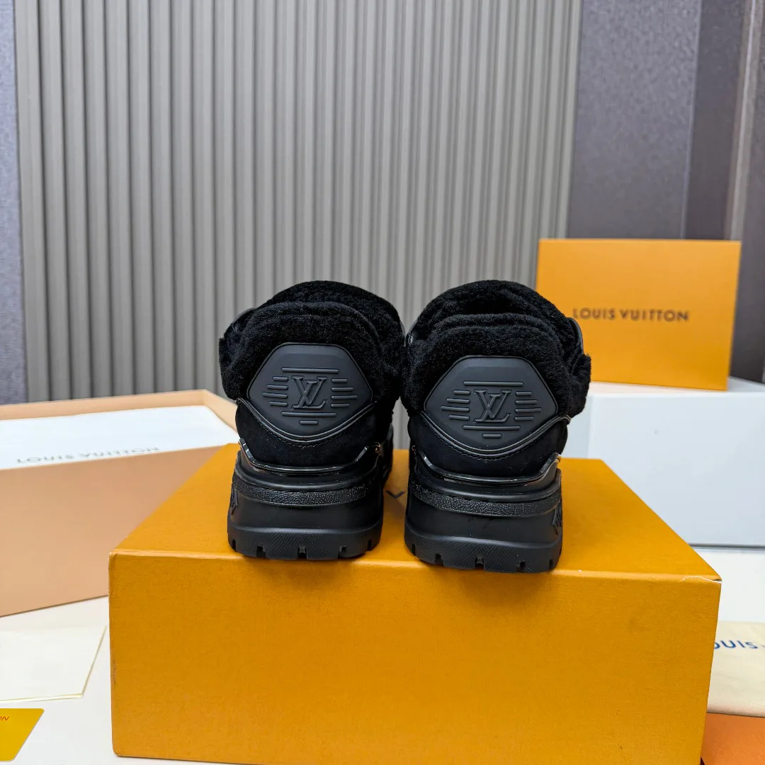 Кроссовки Мужские Louis Vuitton 11073691