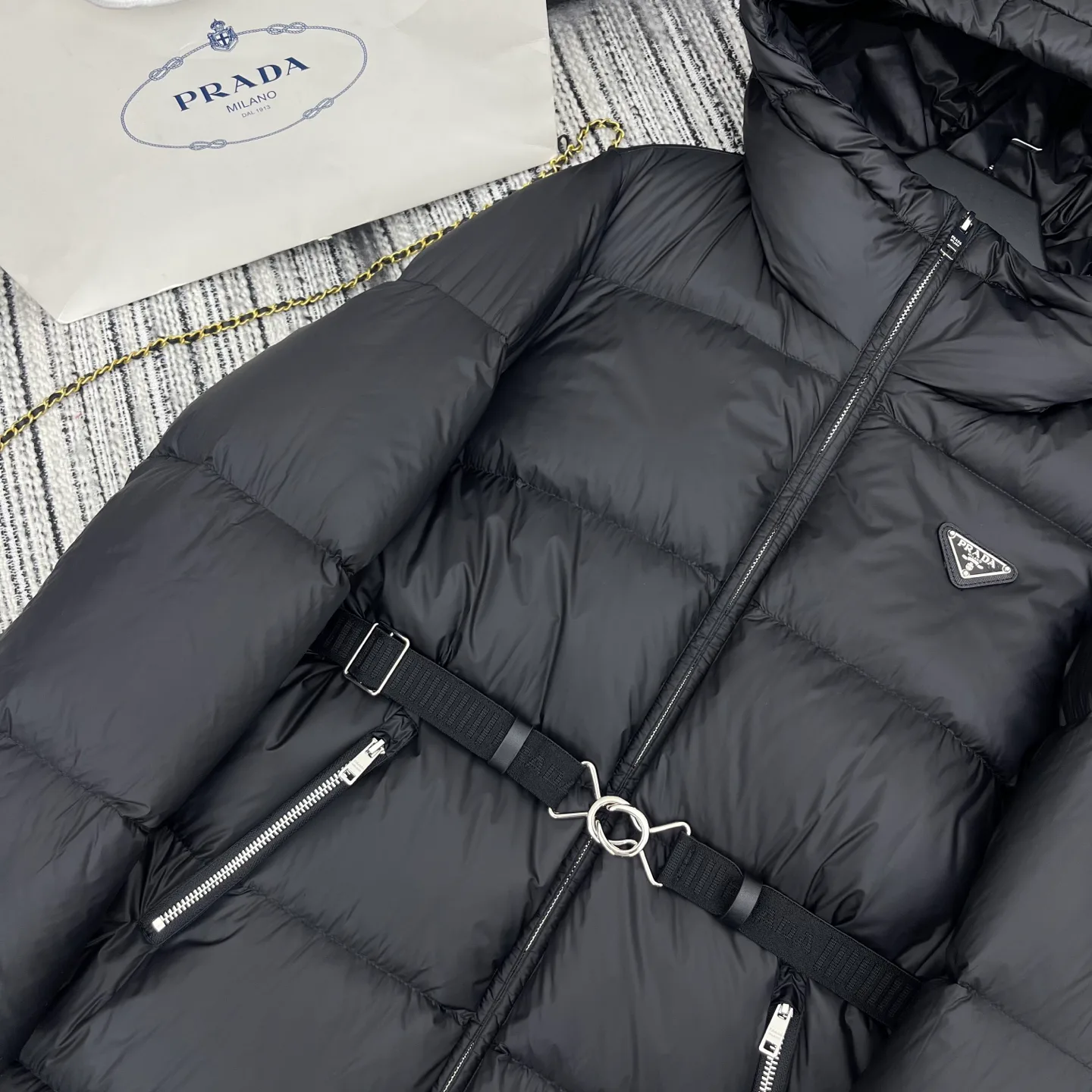 Пуховики Женские Prada 376644