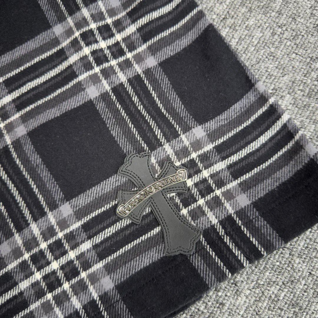 Шорты Мужские Chrome Hearts 17371232