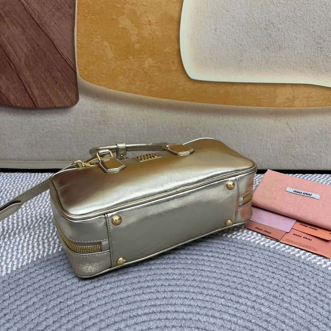 Сумки На Ремне Женские Miu Miu 35686