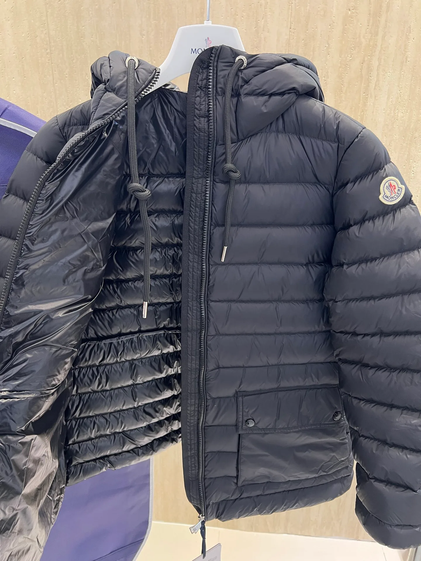 Куртки И Пуховики Женские Moncler 18723362