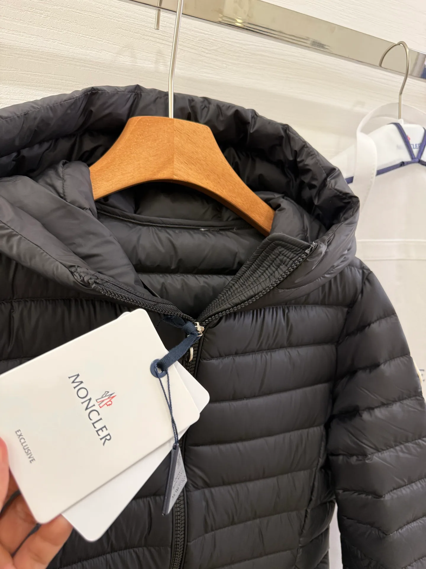 Куртки И Пуховики Женские Moncler 18825215