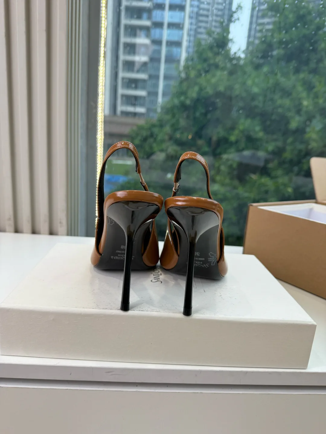 Туфли Женские Saint Laurent 18154836