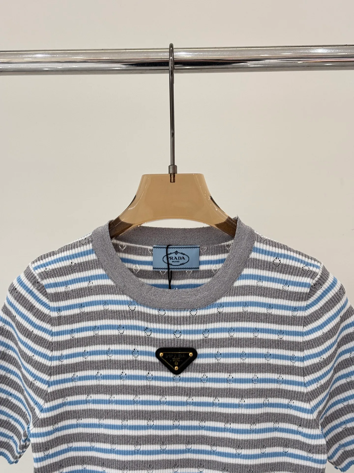 Футболки Женские Prada 11567127