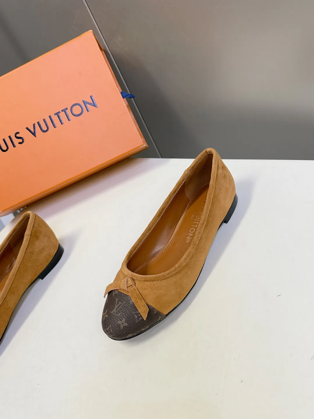 Туфли Женские Louis Vuitton 11449299