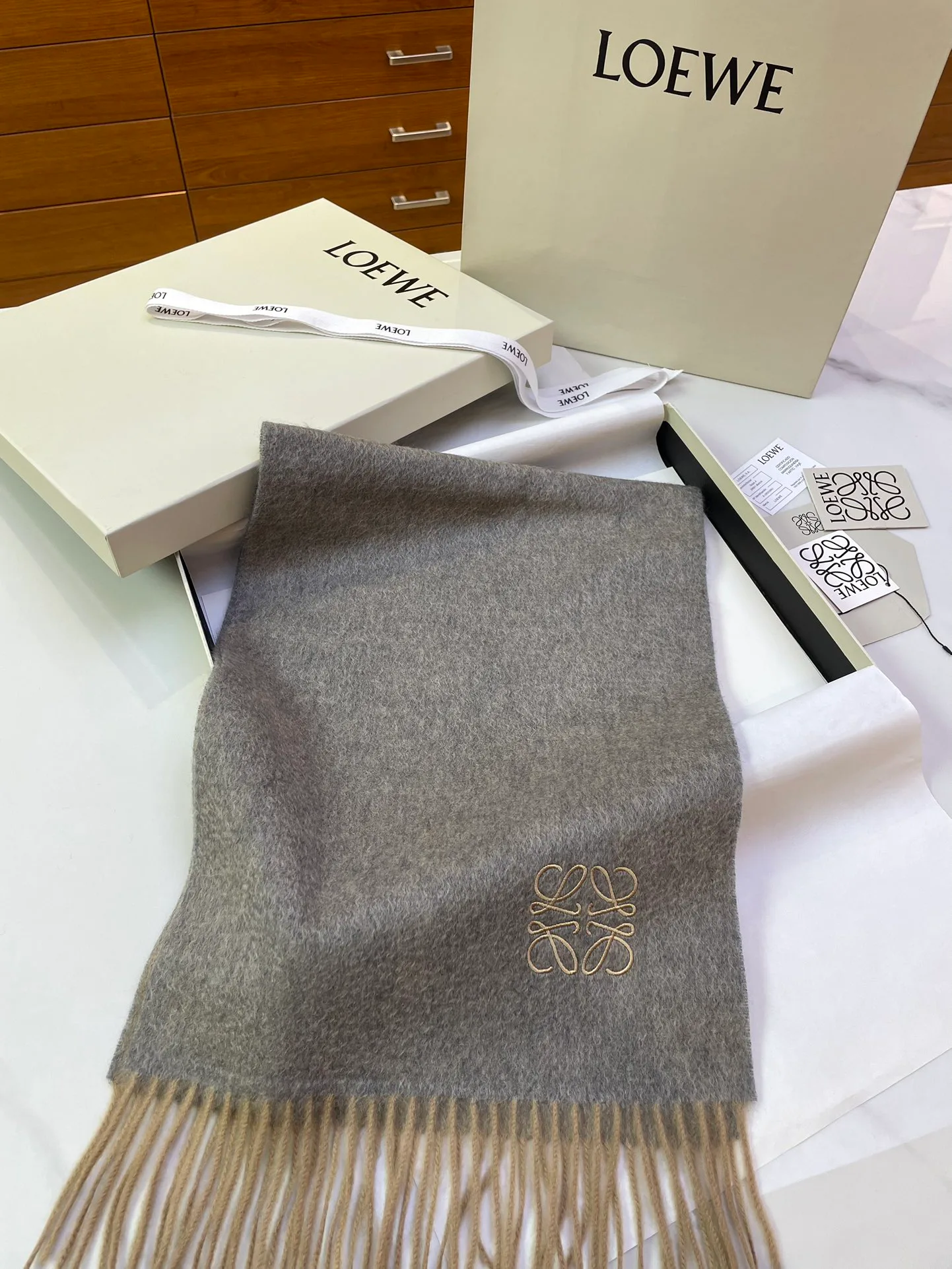 Шарфы Loewe 104674