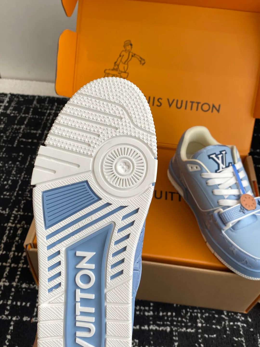 Кроссовки Женские Louis Vuitton 5438147