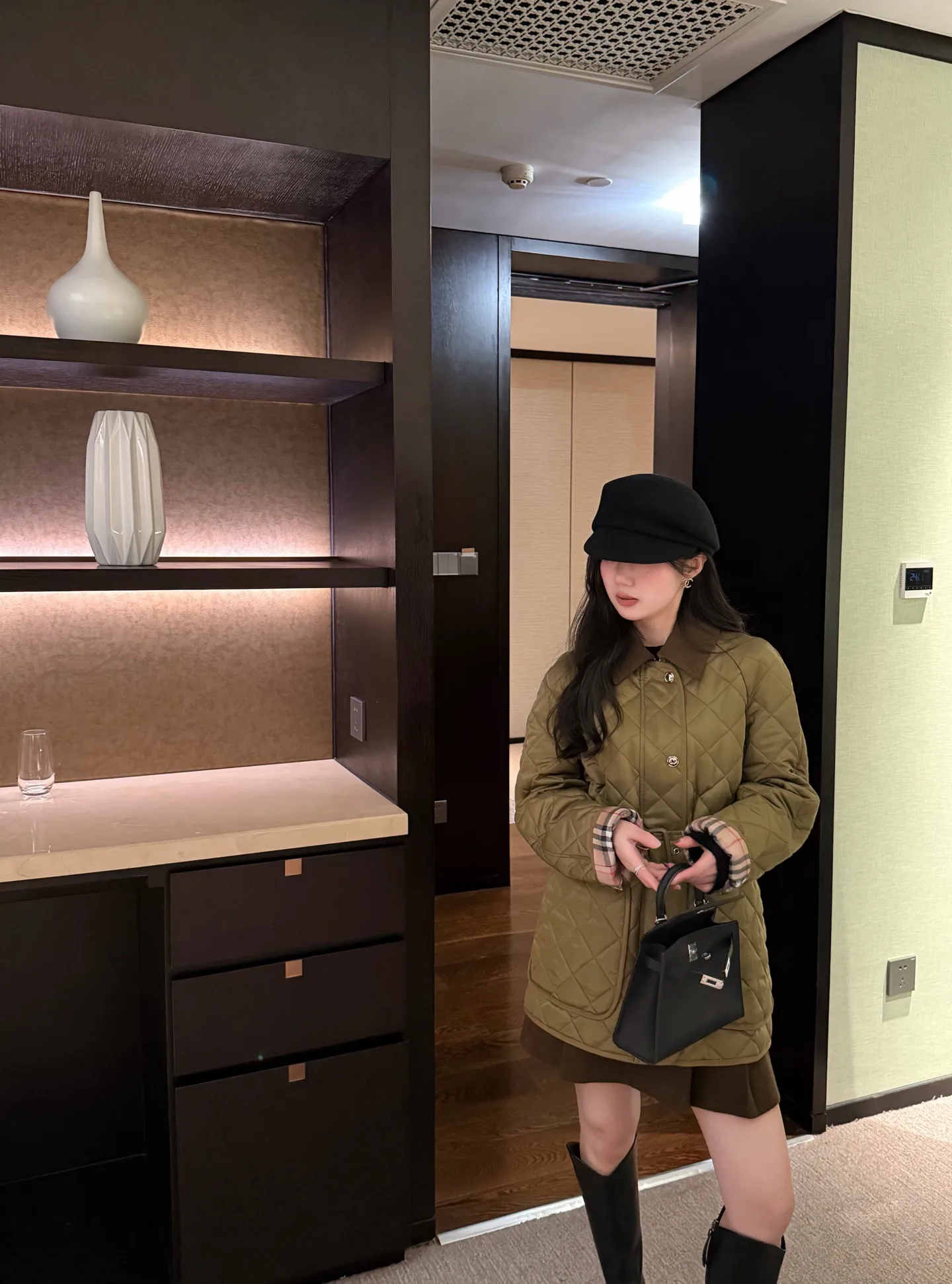 Куртки И Пуховики Женские Burberry 836019