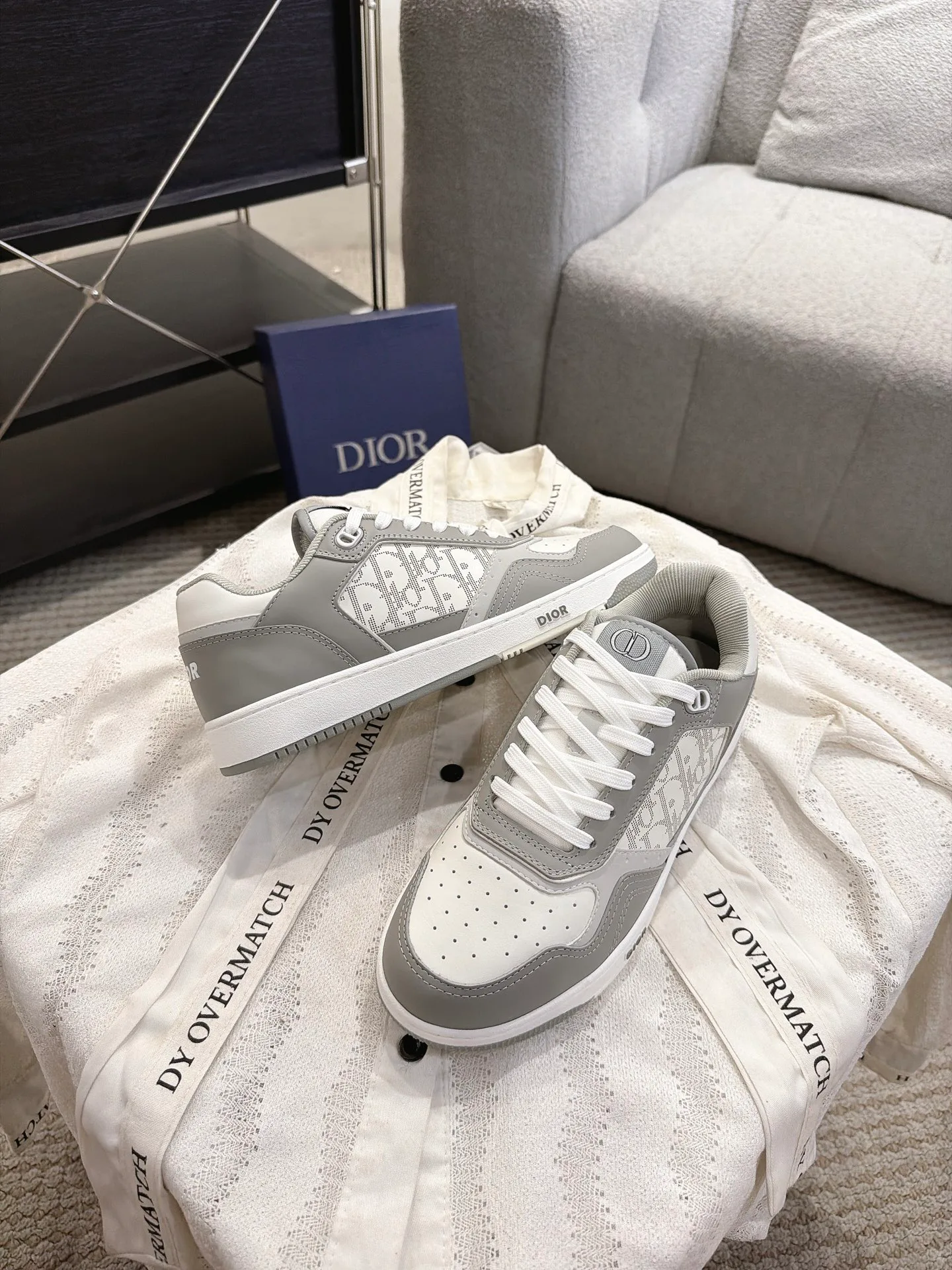 Кроссовки Женские Christian Dior 18233140