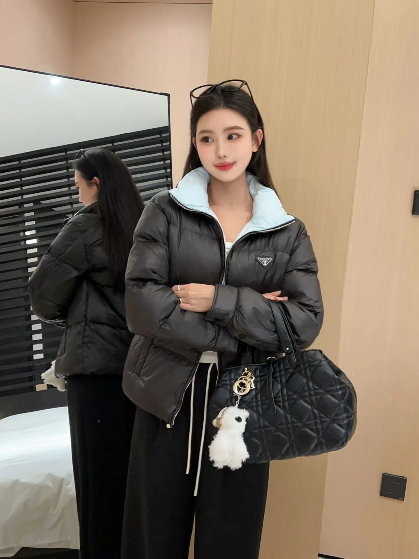 Куртки И Пуховики Женские Prada 18428902