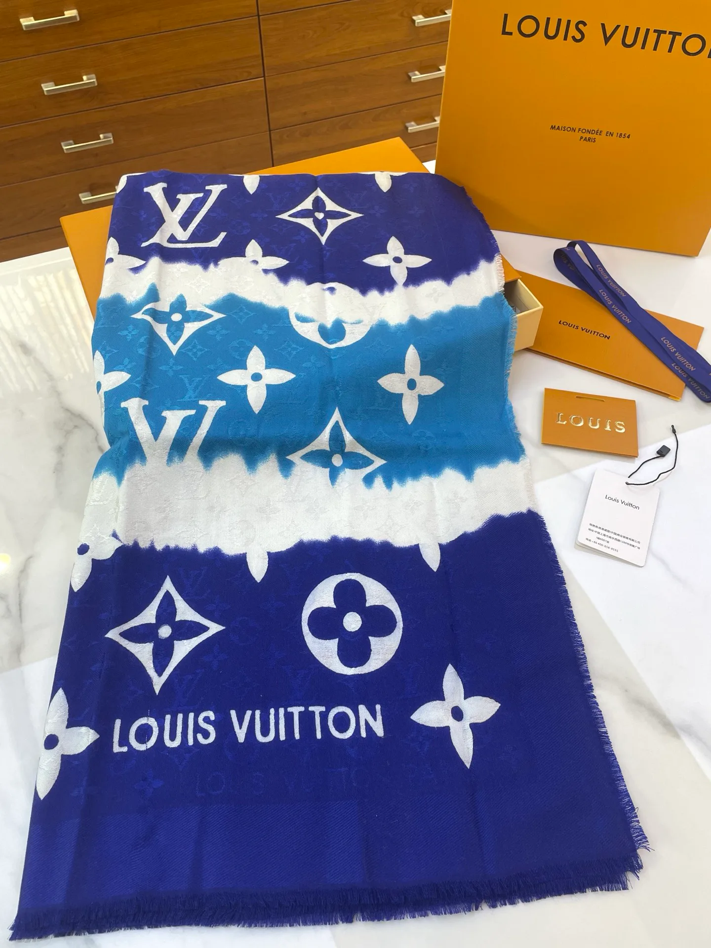 Шарфы Louis Vuitton 4874456