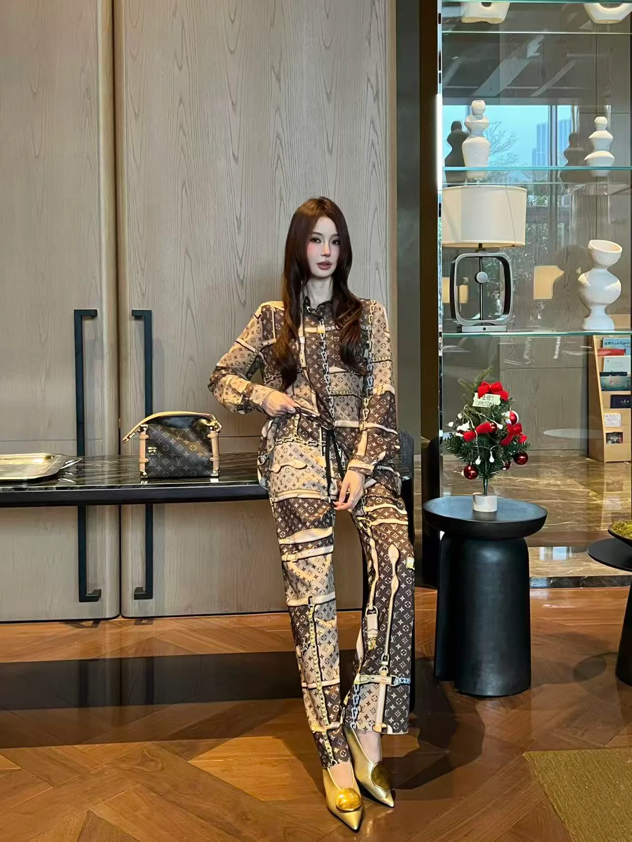 Рубашки Женские Louis Vuitton 1705480