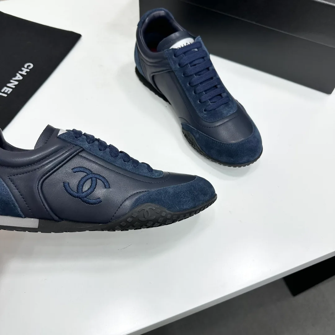 Кроссовки Женские Chanel 18083877