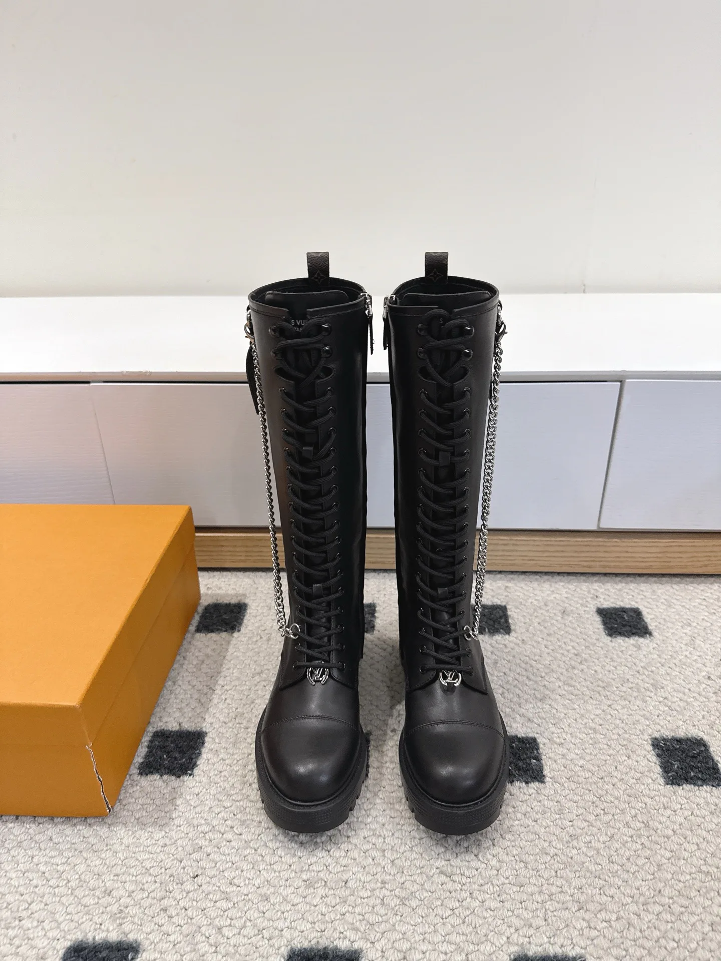 Сапоги Женские Louis Vuitton 5018344