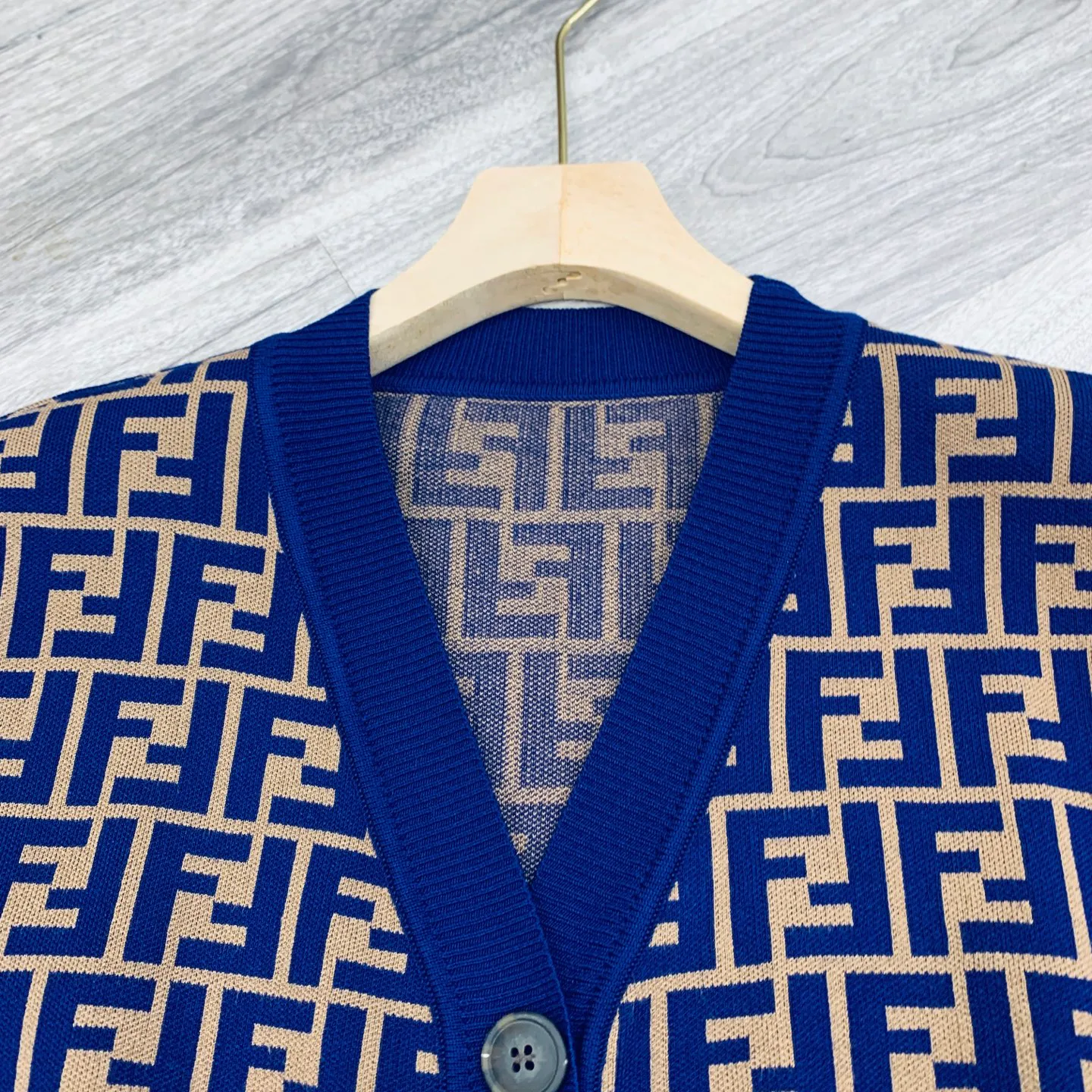 Джемперы И Свитеры Женские Fendi 18263511