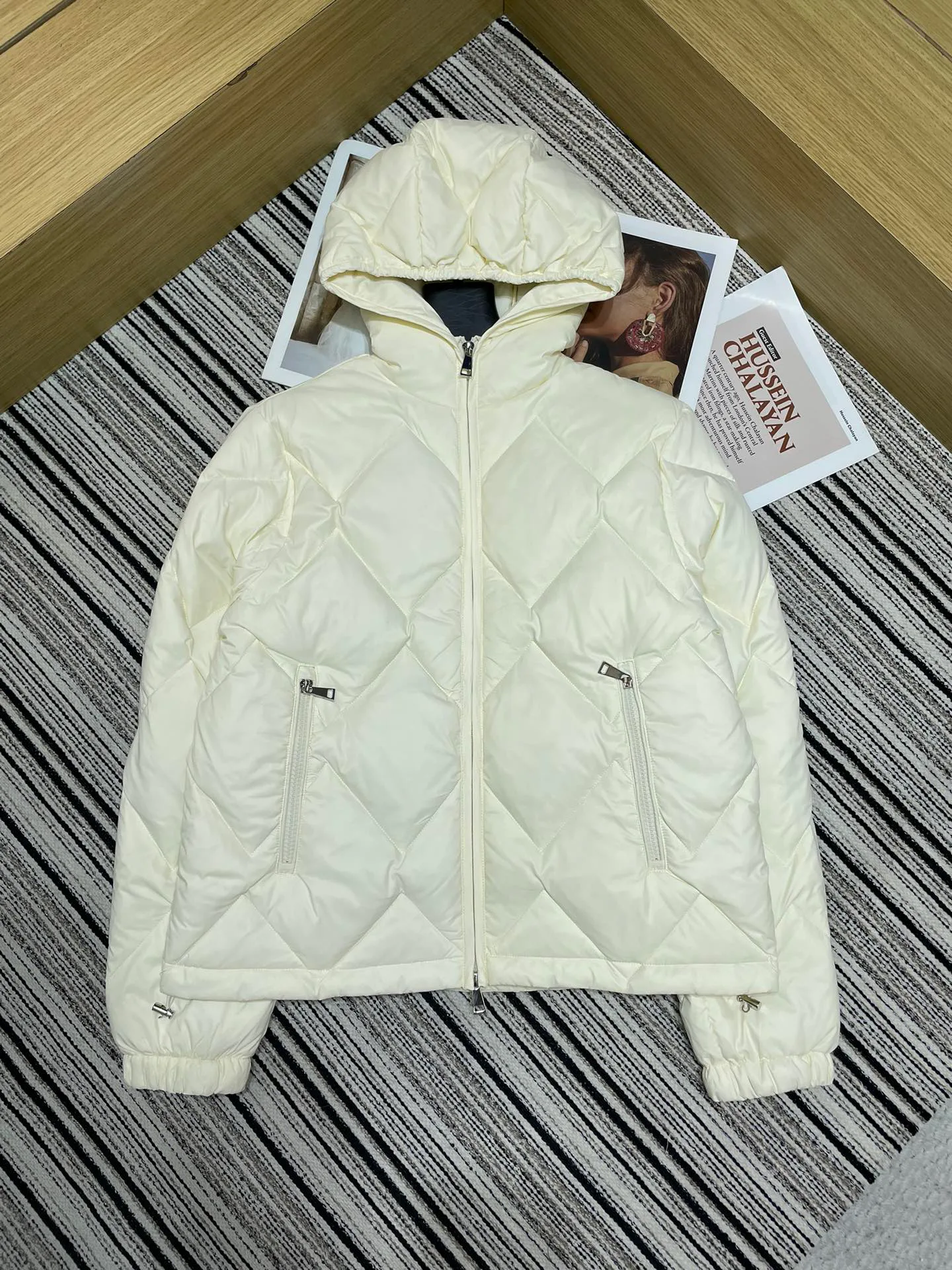 Куртки И Пуховики Женские Moncler 18735066