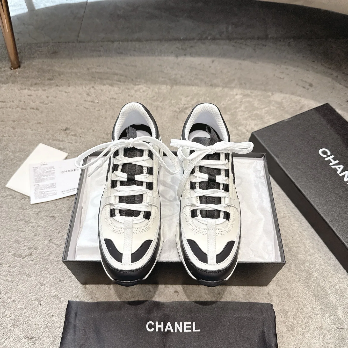 Кроссовки Женские Chanel 17933397