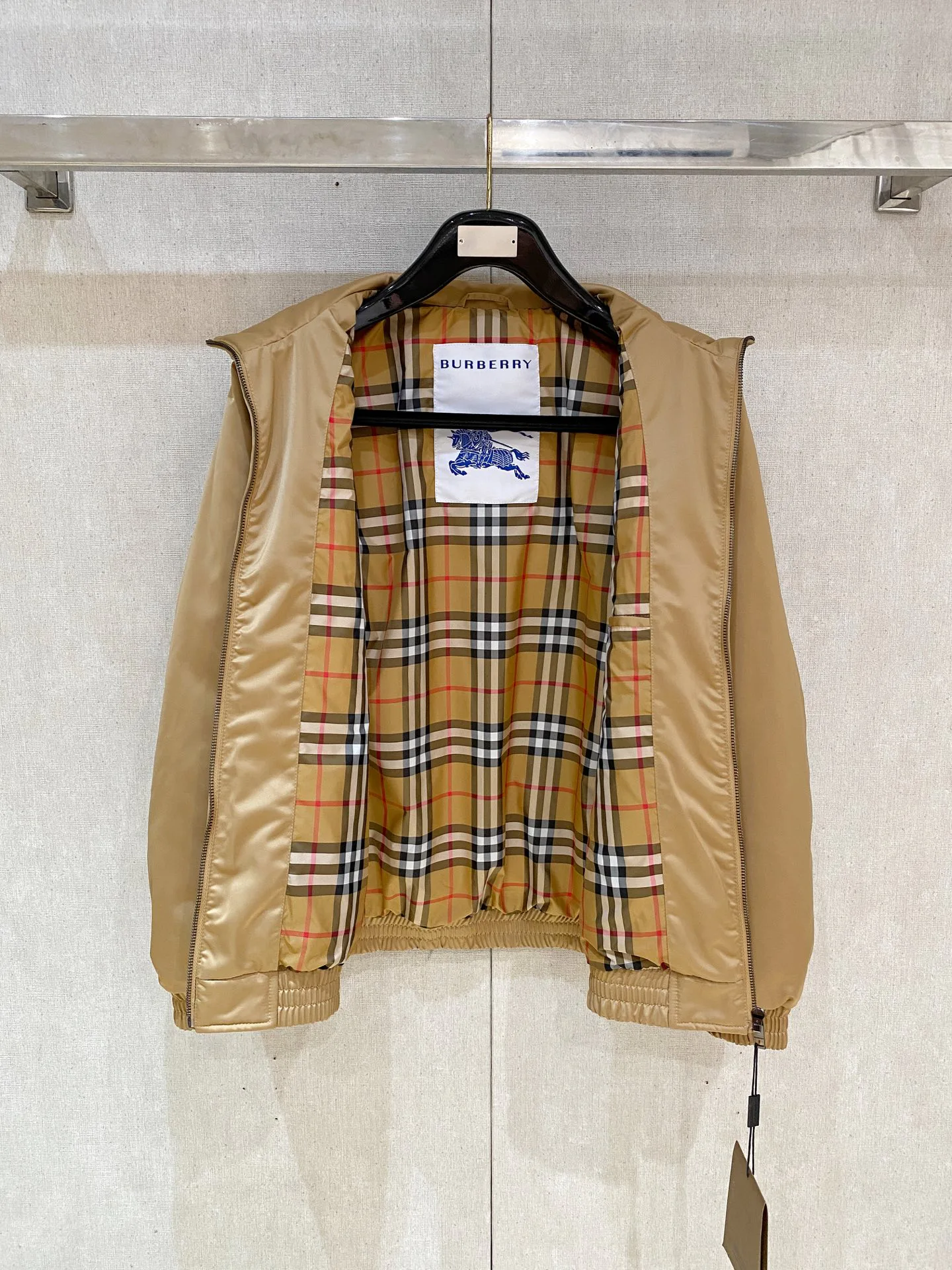 Куртки И Пуховики Мужские Moncler 1807052