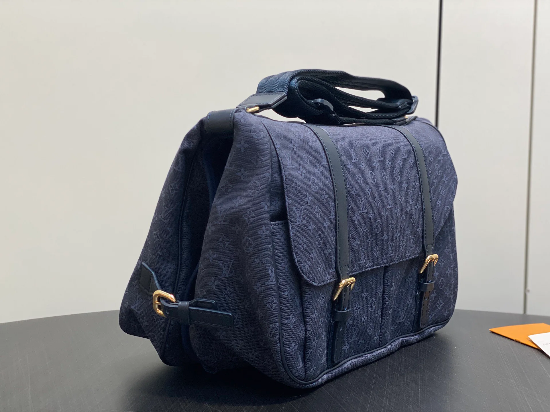 Классические Сумки Женские Louis Vuitton 17544744