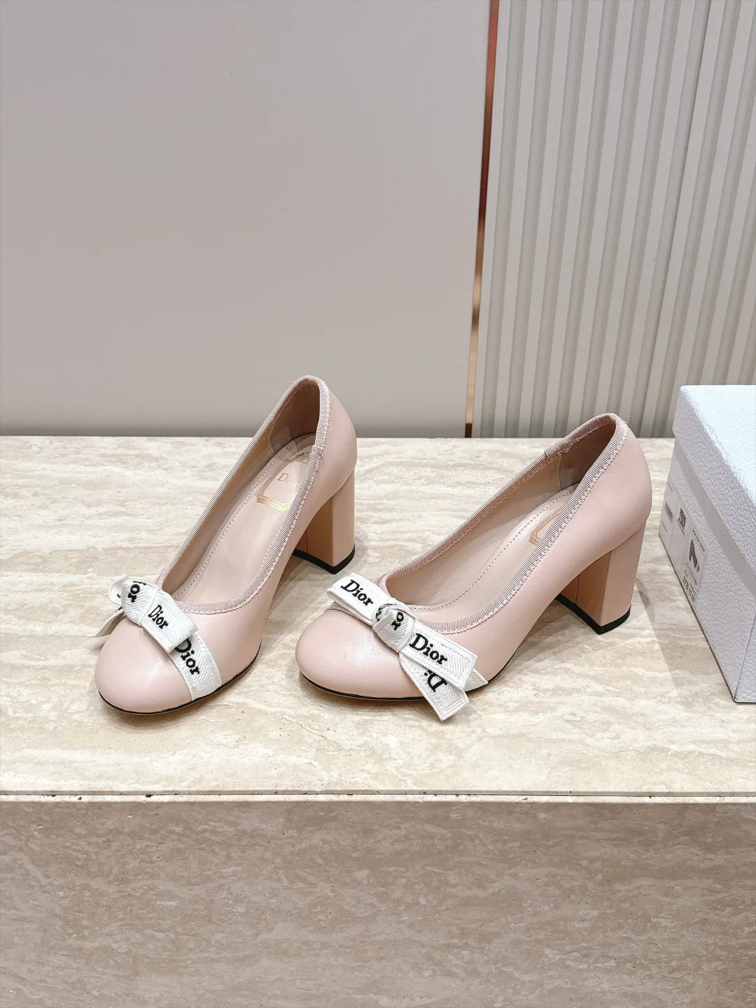 Туфли Женские Christian Dior 17946478