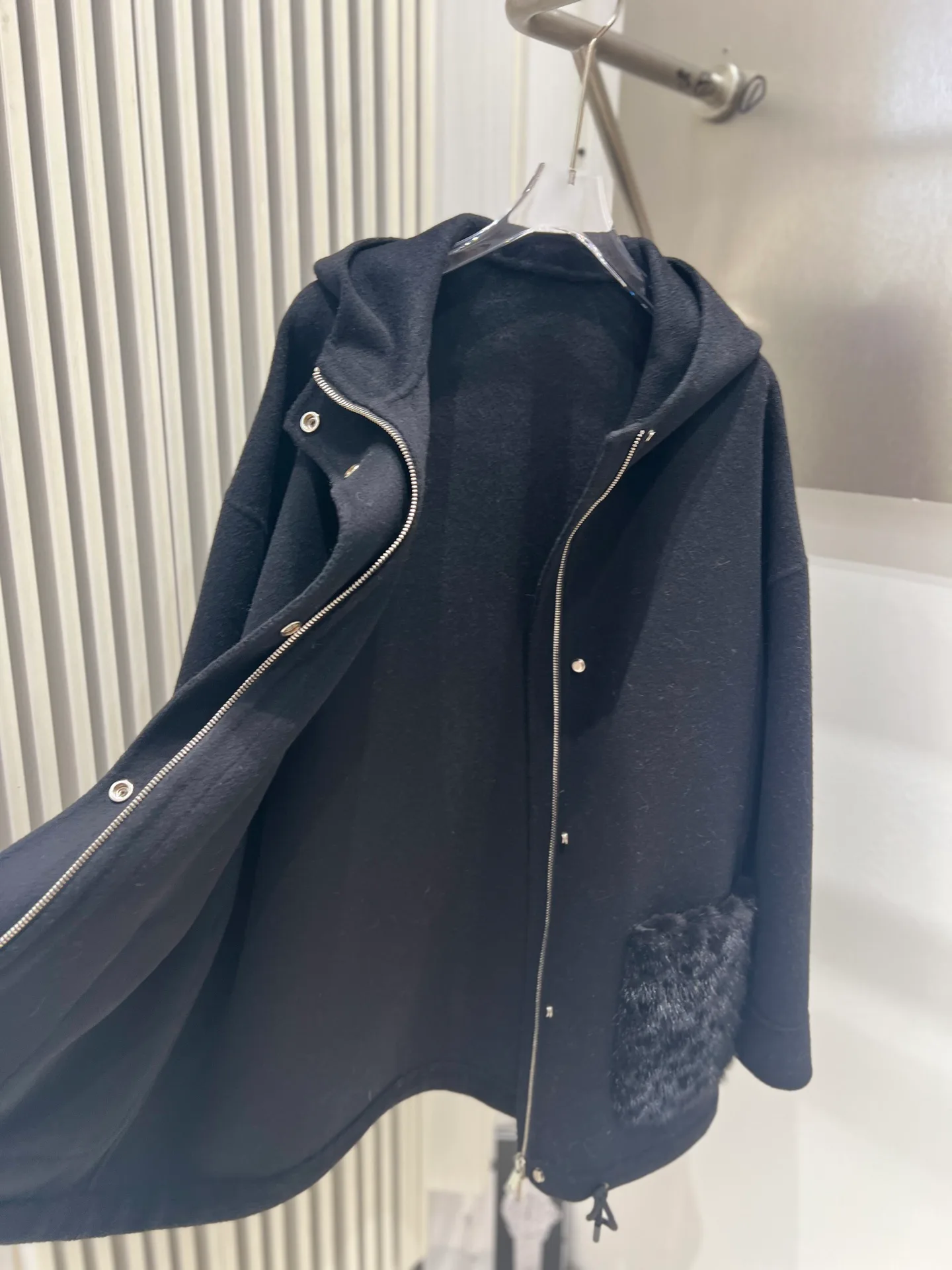 Куртки И Пуховики Женские Max Mara 68554