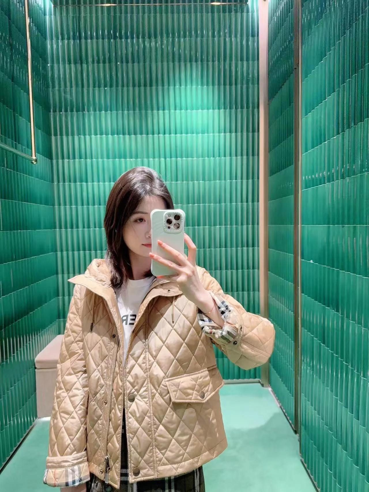 Куртки И Пуховики Женские Burberry 18033911