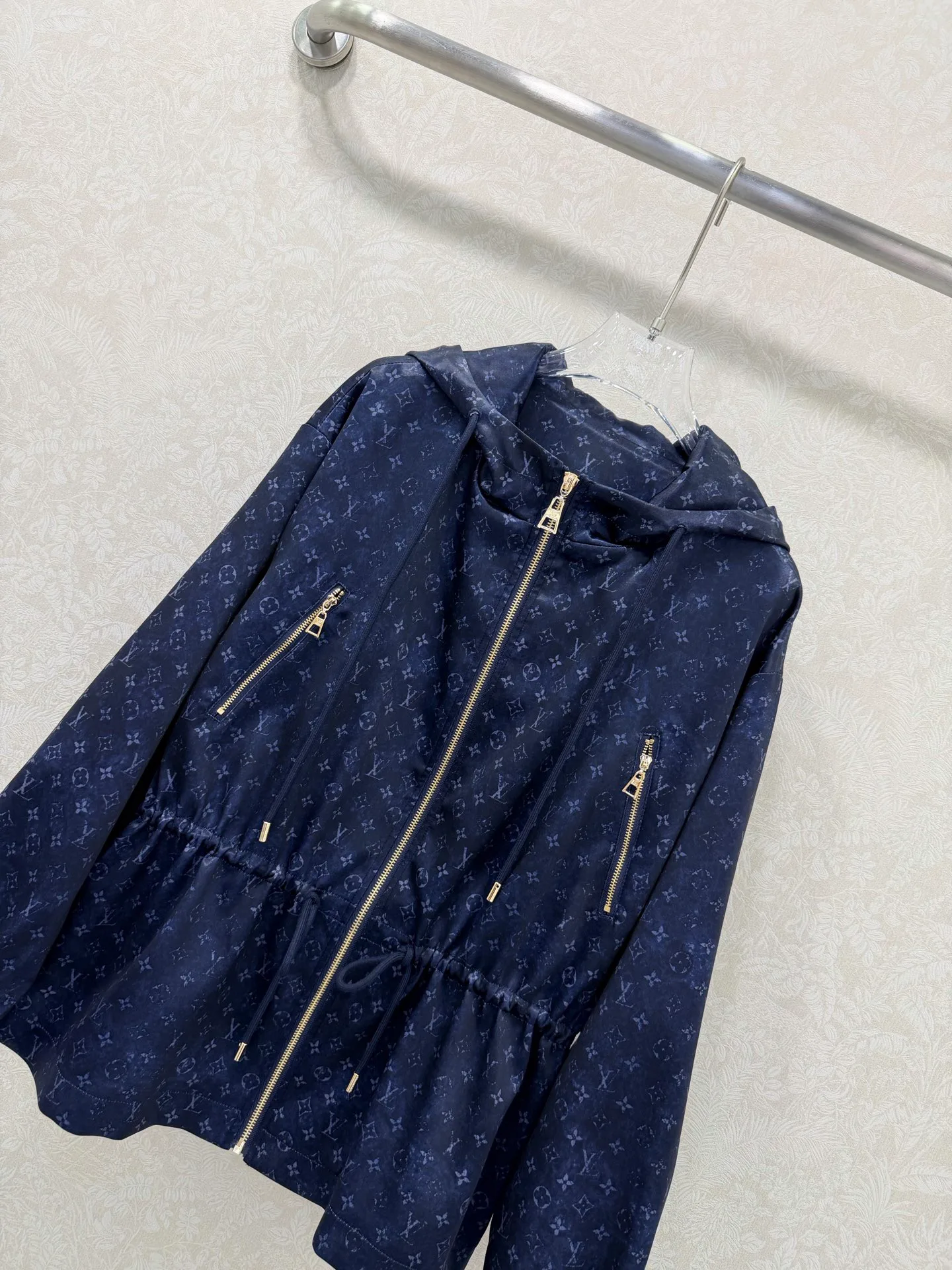Куртки И Пуховики Мужские Louis Vuitton 1565007