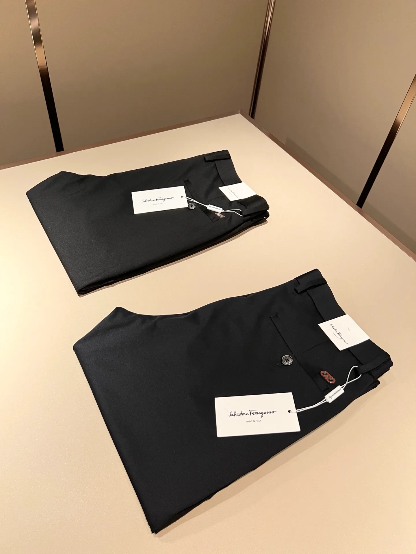 Брюки Мужские Salvatore Ferragamo 11952778