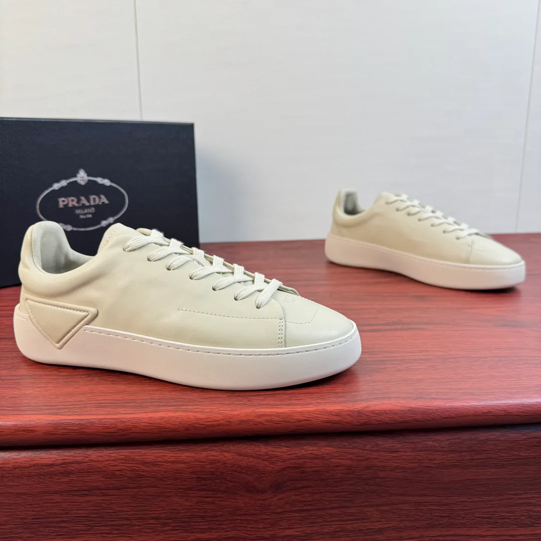 Кроссовки Мужские Prada 16935029