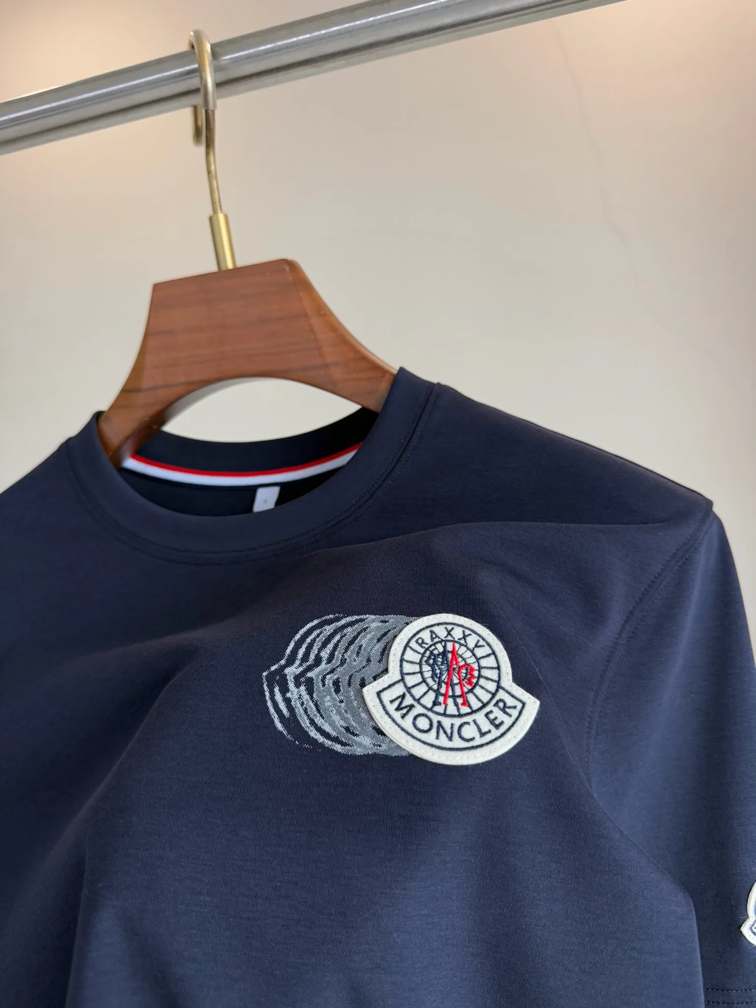 Футболки Мужские Moncler 11705959