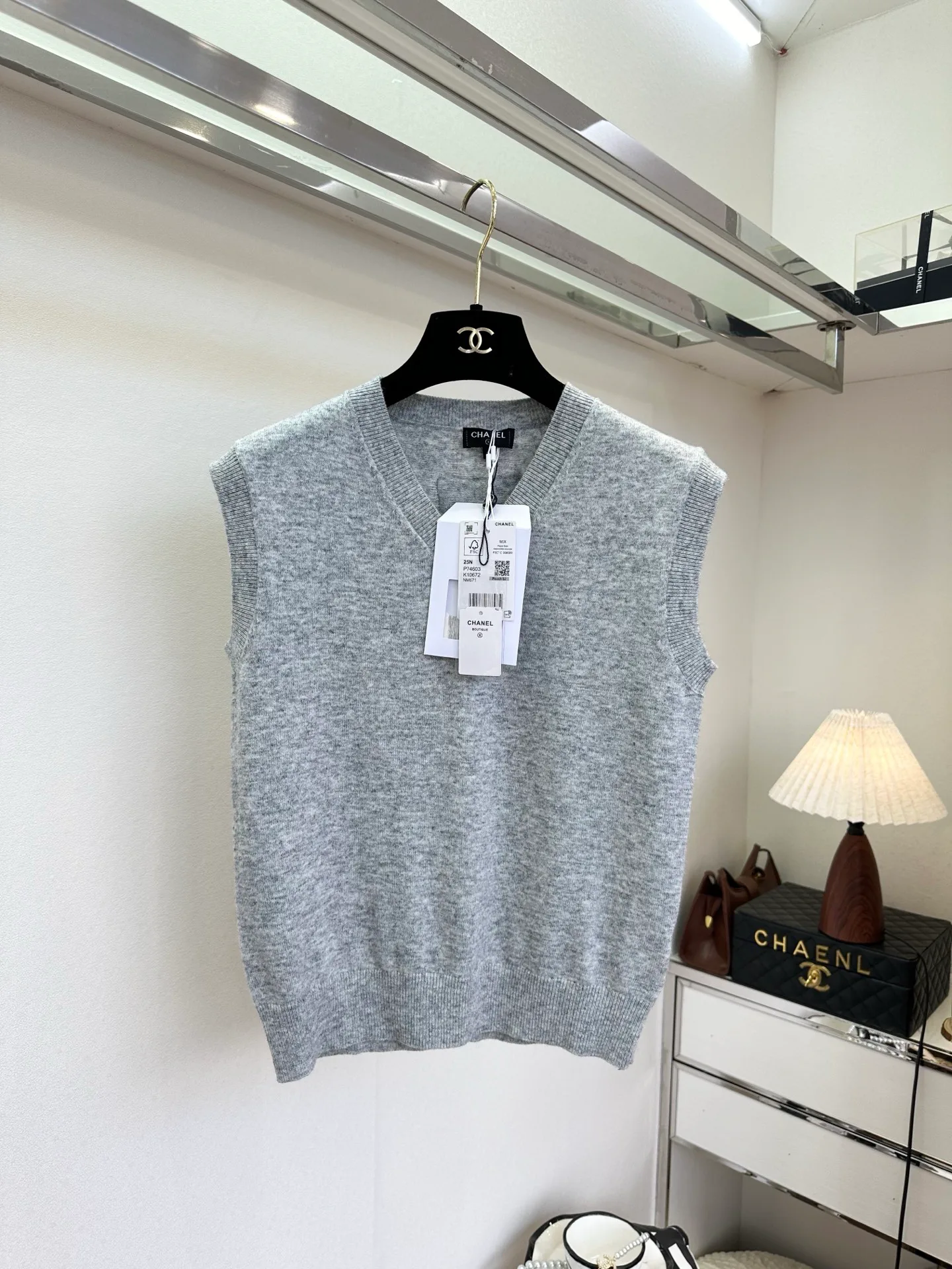 Жилеты Мужские Chanel 10032686