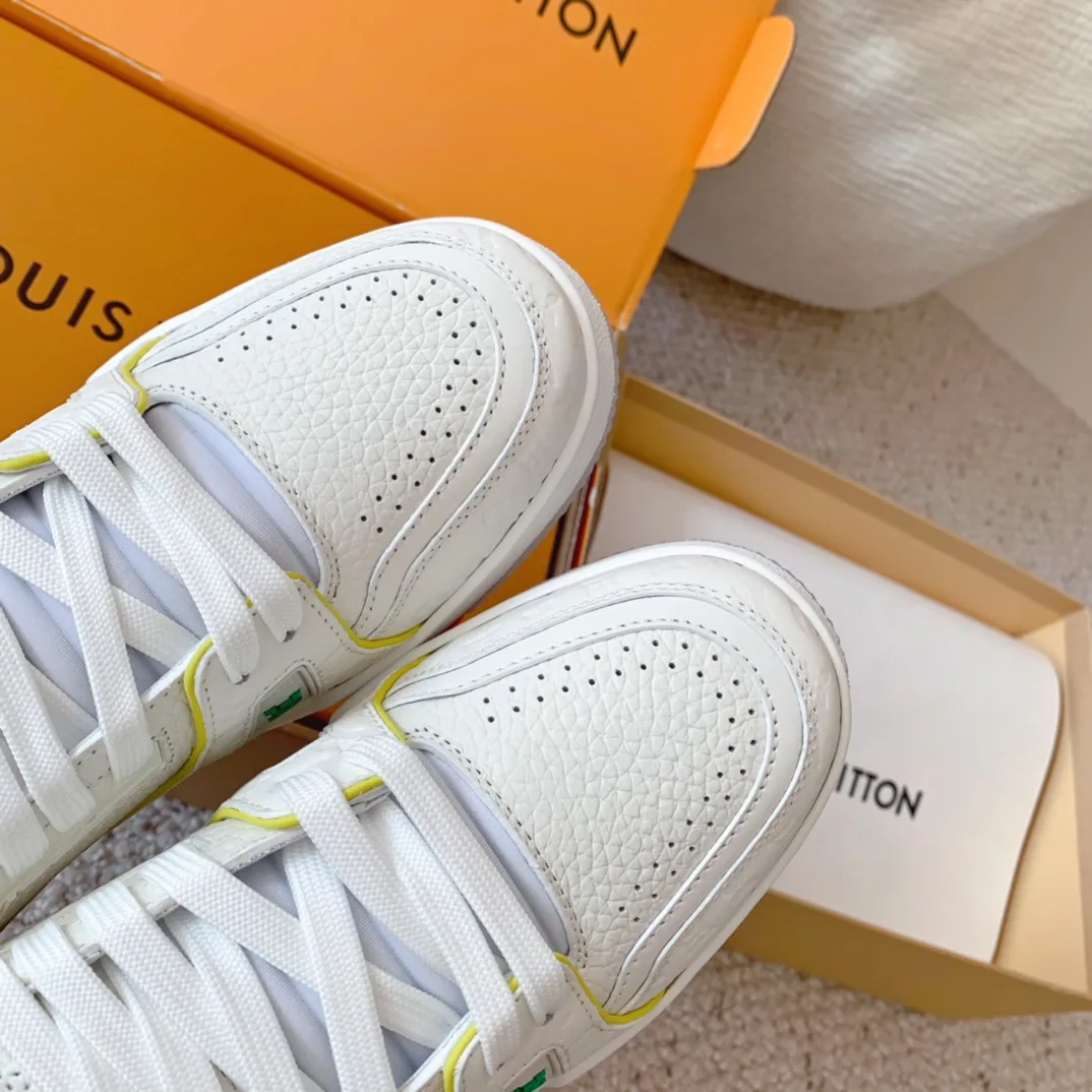 Кроссовки Женские Louis Vuitton 10290653