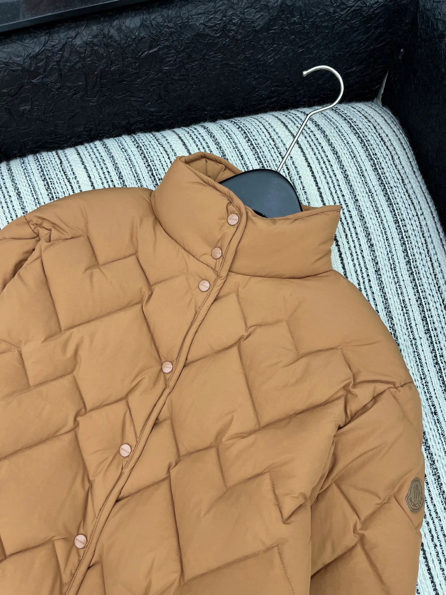 Куртки И Пуховики Женские Moncler 239270